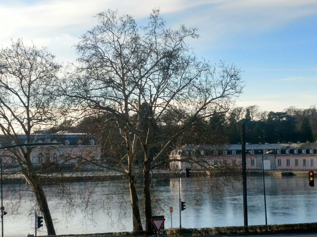 Schloss Hotel Gbr Düsseldorf Exteriör bild